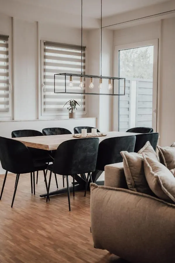Jama - Modern&Bright, Terrasse, Freies Parken, Wlan, Grosse Gruppen #1 Apartment Wurzburg