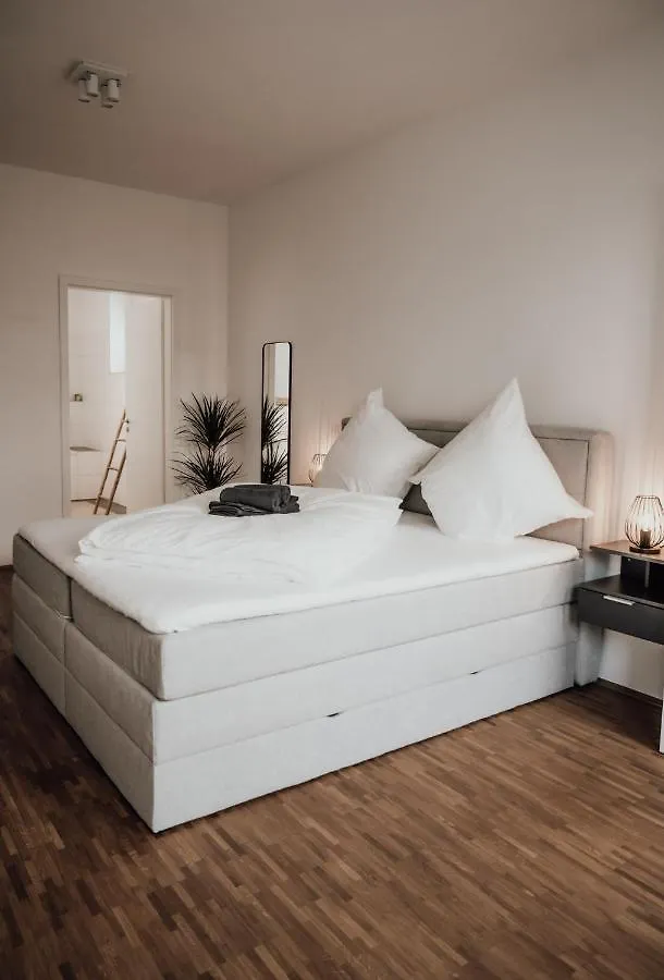 Jama - Modern&Bright, Terrasse, Freies Parken, Wlan, Grosse Gruppen #1 Apartment Wurzburg