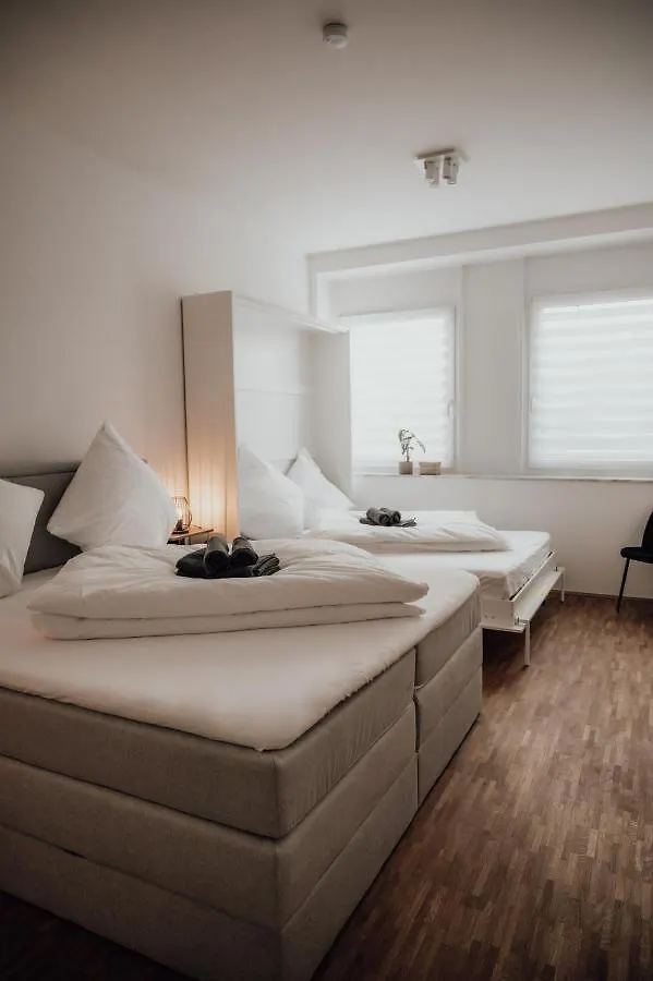 Jama - Modern&Bright, Terrasse, Freies Parken, Wlan, Grosse Gruppen #1 Apartment Wurzburg